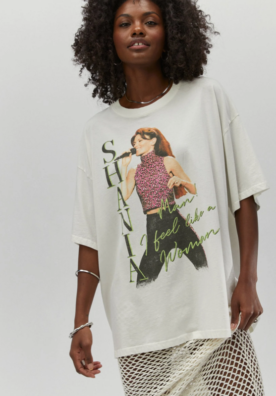 Daydreamer Women&#39;s Shania Feel Like A Woman One Size Tee