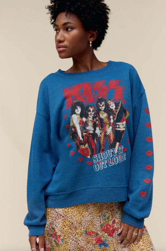 Daydreamer Women&#39;s Kiss Shout It Out Loud Oversized Crew
