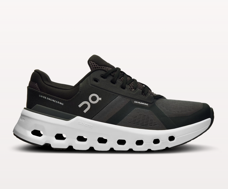 On Running Women&#39;s Cloudrunner 2 Wide