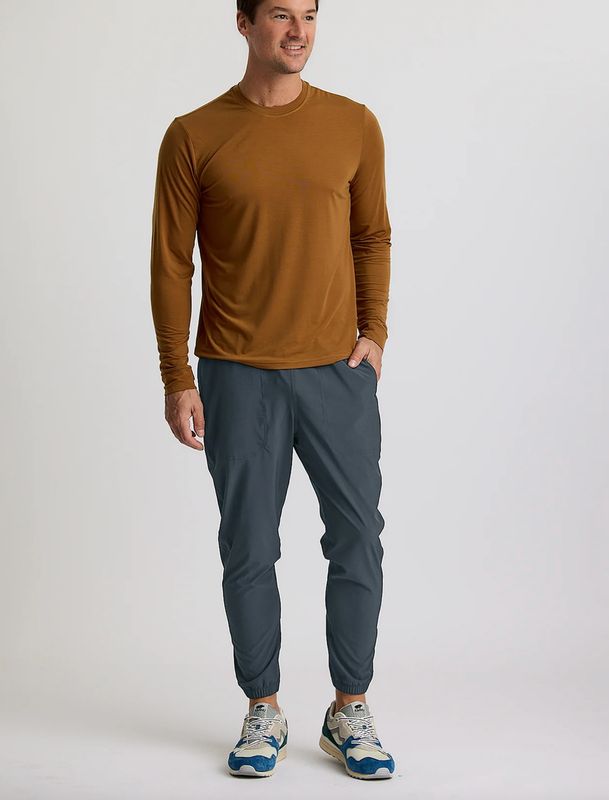 Free Fly Men&#39;s Active Breeze Jogger