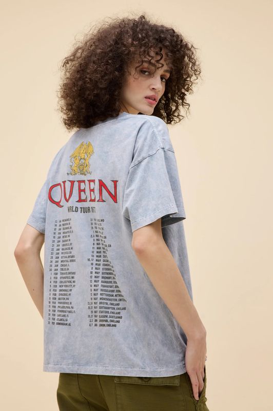 Daydreamer Women's Queen World Tee 1977 Merch Tee