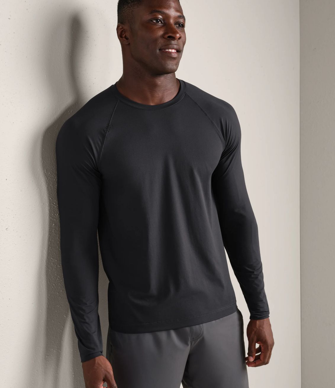 Rhone Men&#39;s Long Sleeve Reign Tee