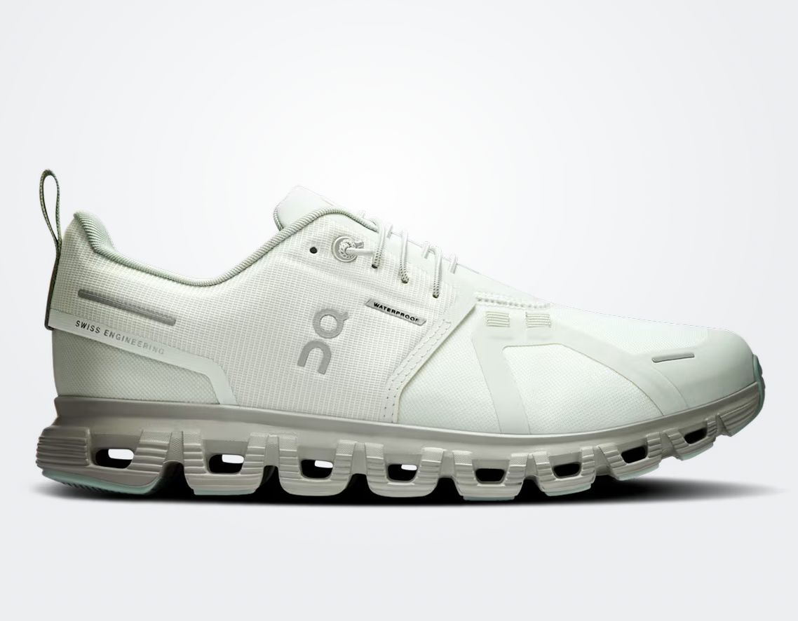 On Running Women's Cloud 6 WaterProof