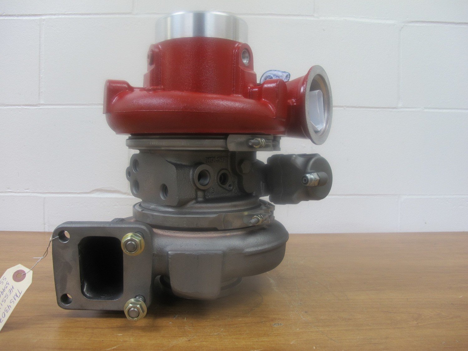 Cummins ISX rebuilt turbocharger  /  2881994RX
