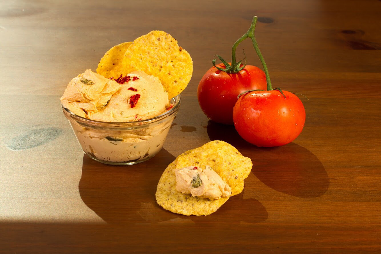 Smoked Jalapeno Cheddar Pub Cheese Spread 8 oz