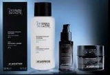 White Derm&#39;Acte