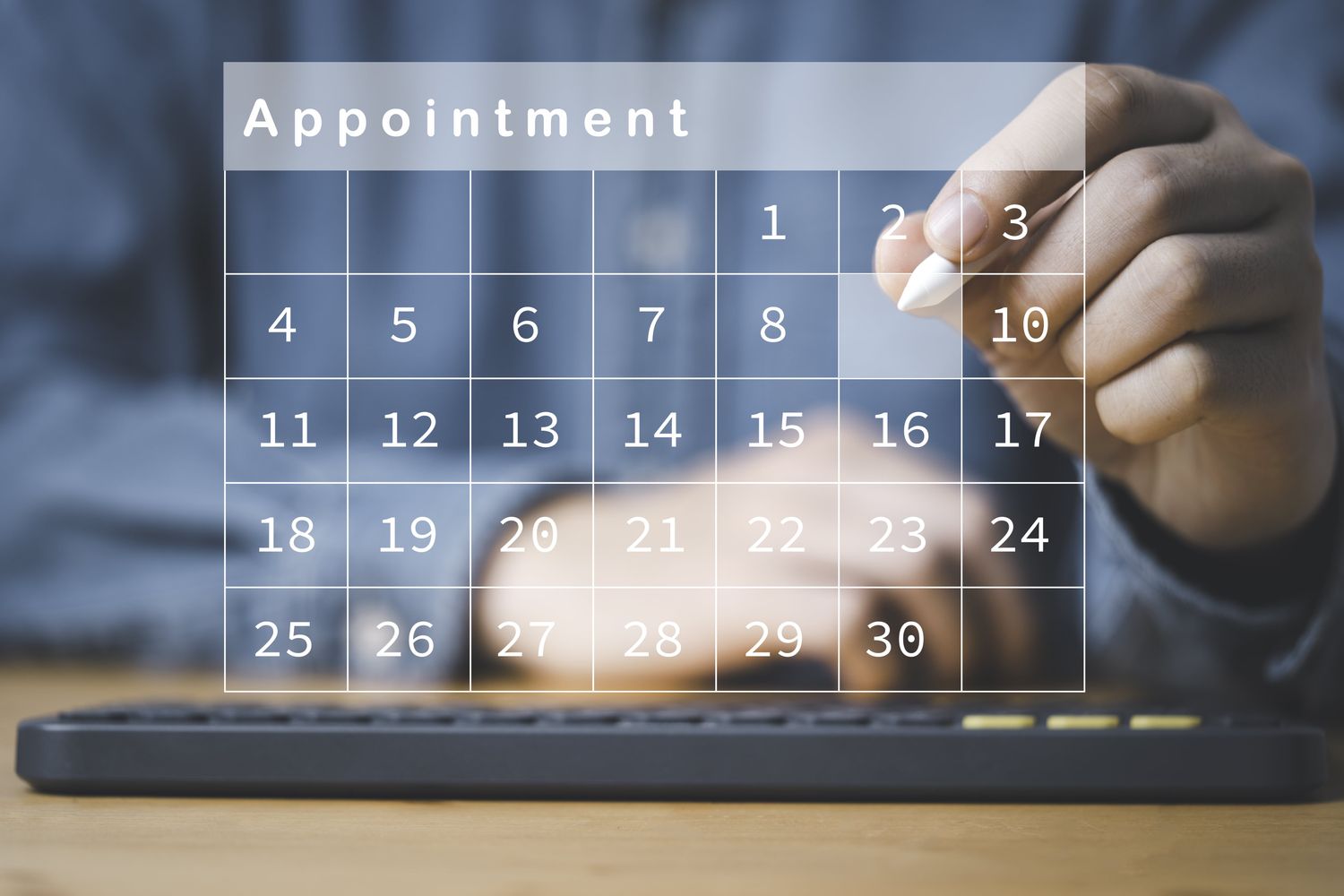 Client-facing Square booking page – users select services, dates, and times for online appointment booking.
