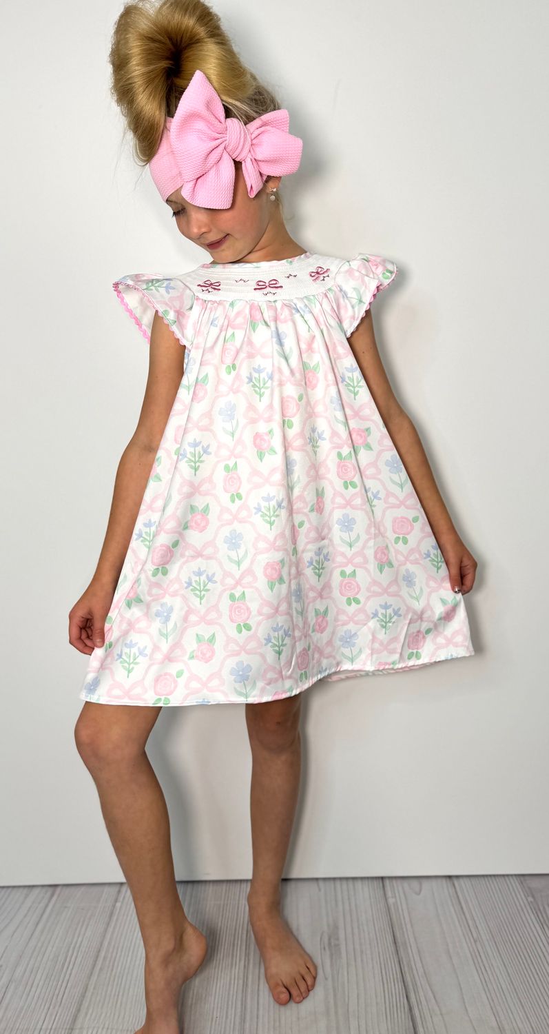 Trellis Bow Smocked Girls Dress