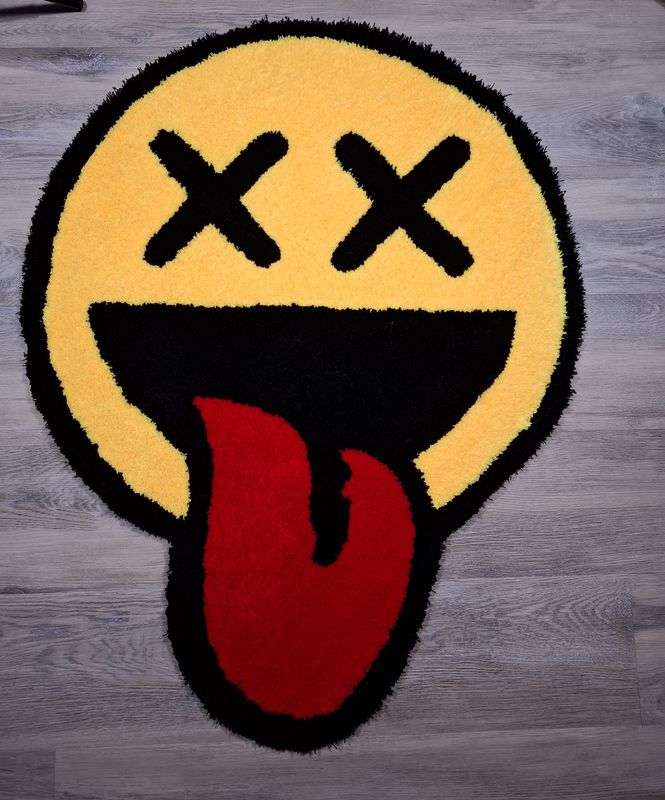 Witziger Emoji-Teppich, handgefertigt