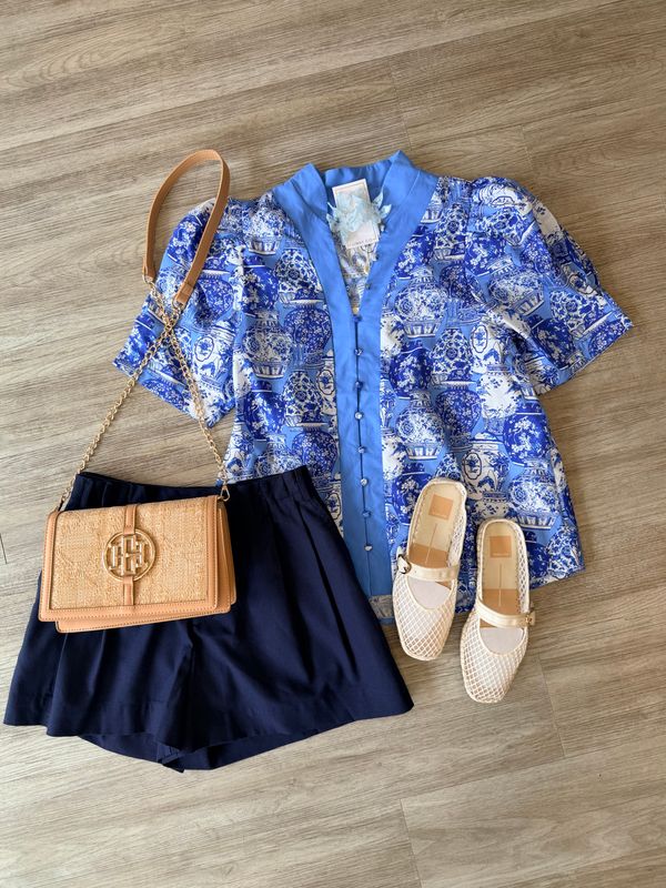 Gia Button Front Top