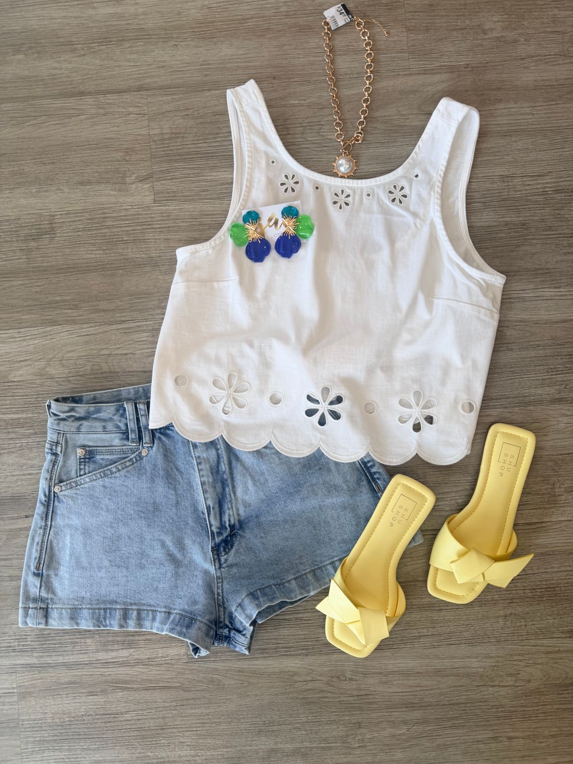 Palomino Scallop Top