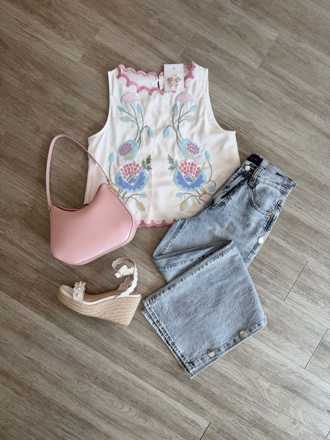 Callie Scallop Top