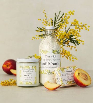 Mimosa Blossom &amp; Nectarine milk bath