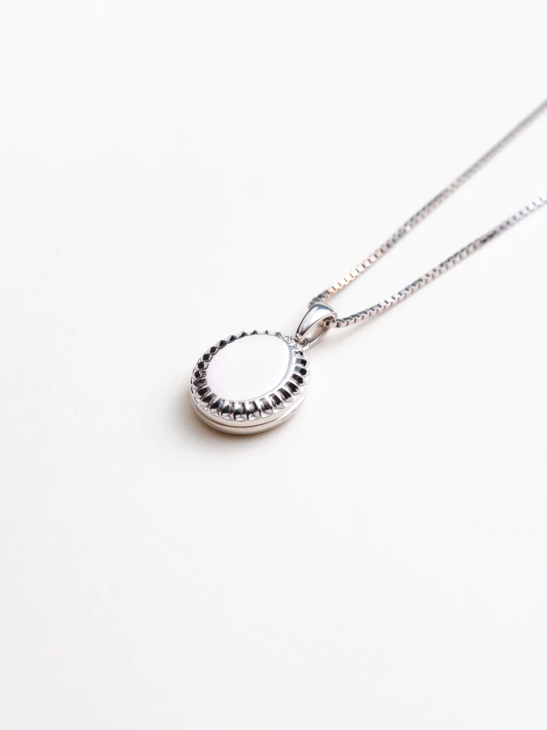 Sutton Oval Locket
