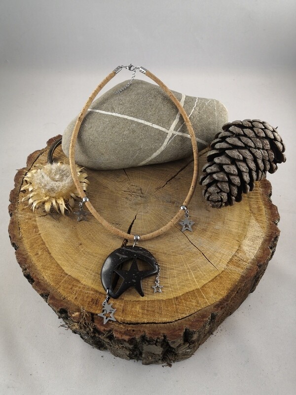 Collier en liège et bois de coco "des étoiles plein les yeux"