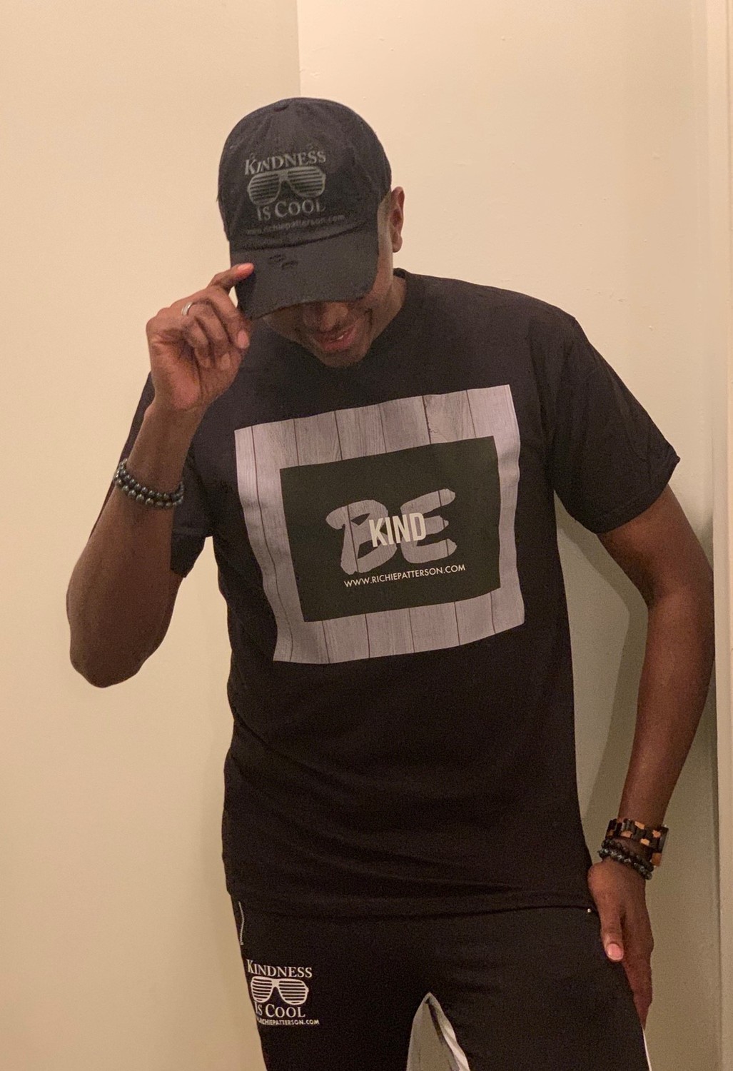 BE KIND black T-SHIRTS (SIZES SMALL-2XL)