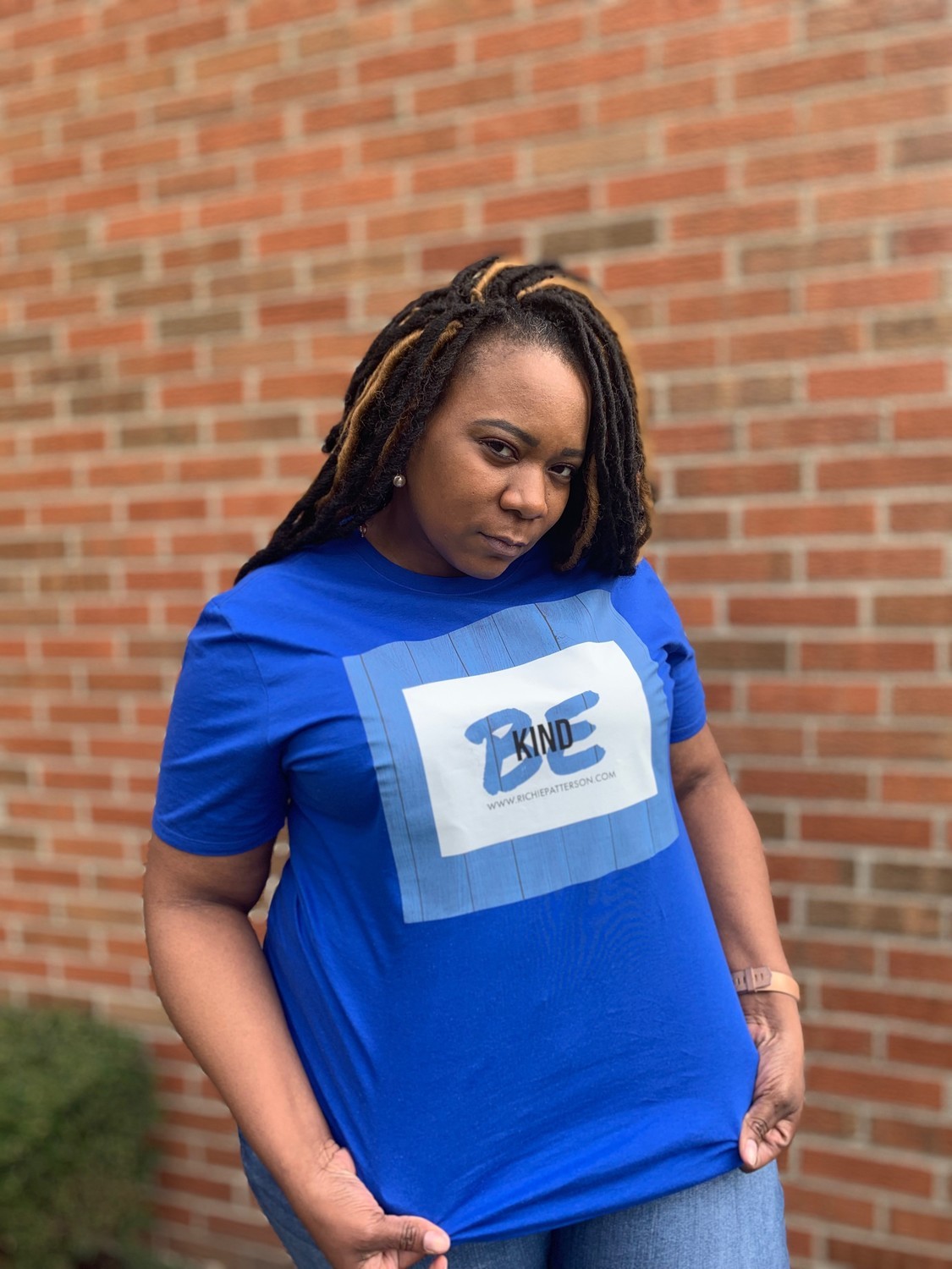 BE KIND Royal Blue T-SHIRTS (SIZES SMALL-2XL)