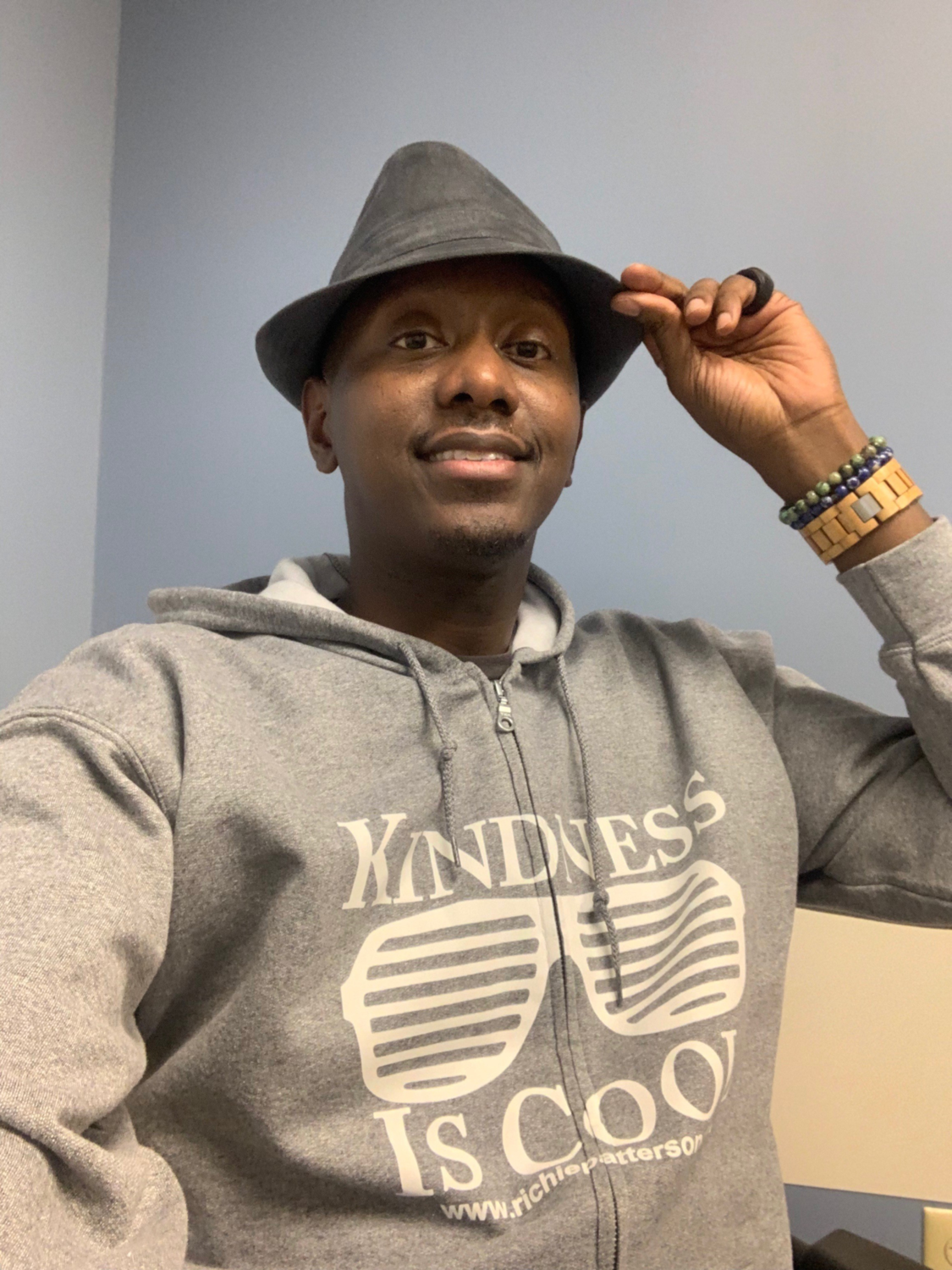KINDFRIDAY HOODIES JOGGER GREY KINDNESS IS COOL HOODIES (SIZES SMALL-2XL)
