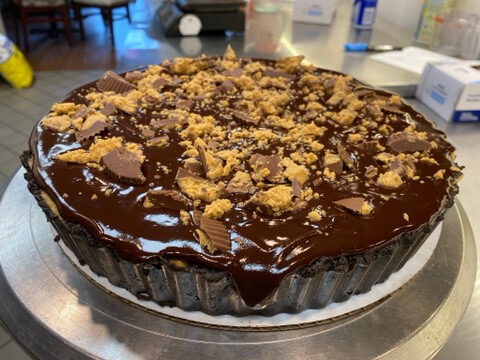Peanut Butter Oreo Pie