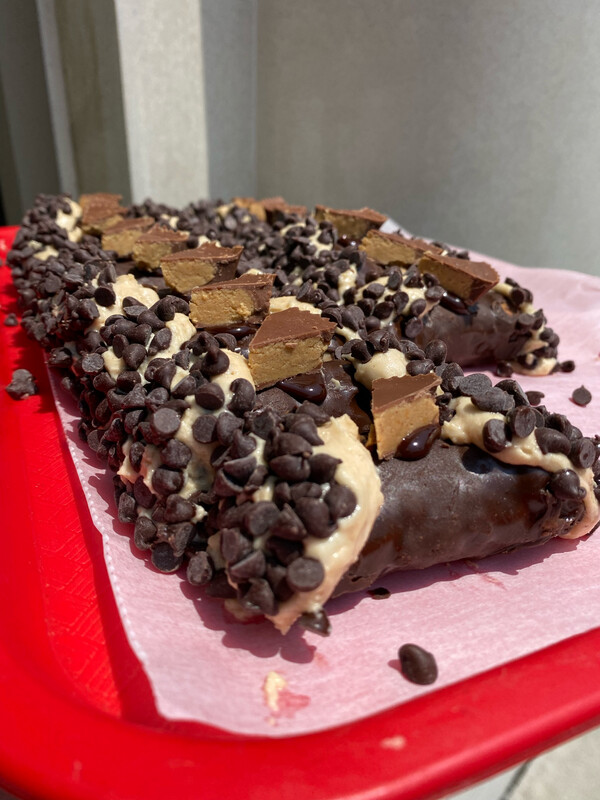Peanut Butter Cup Cannolis Trio (3pack)