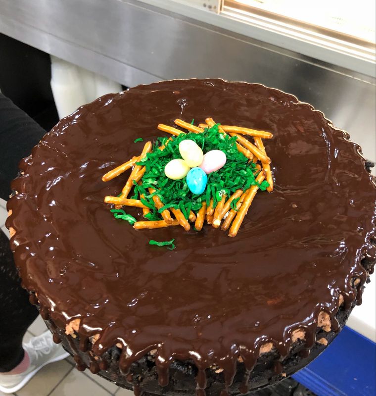 Holiday Peanut Butter Oreo Pies