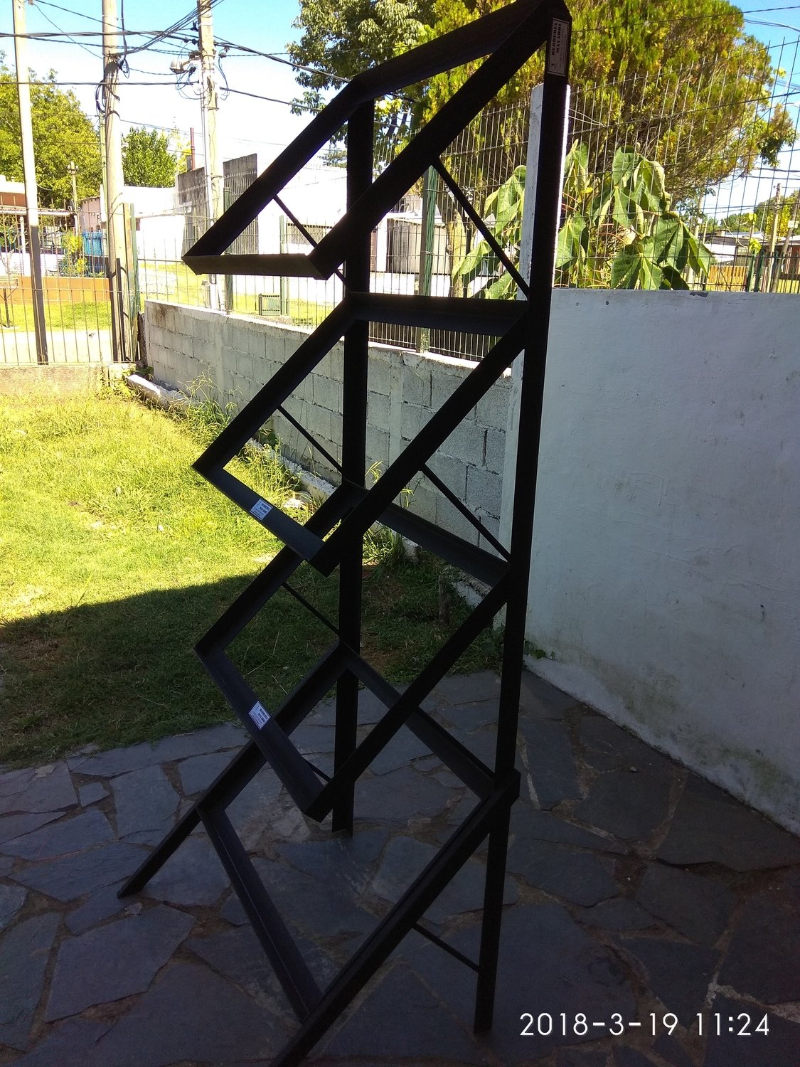 Soporte para cajones de frutas y verduras