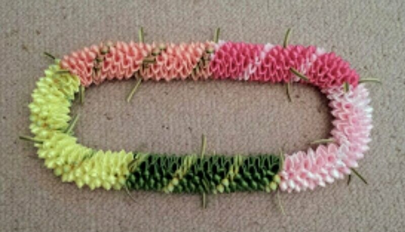 Multi-Color Lei