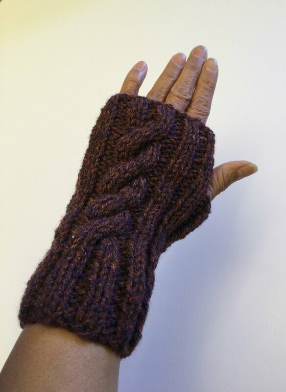 Mini-Cable Fingerless Glove Set
