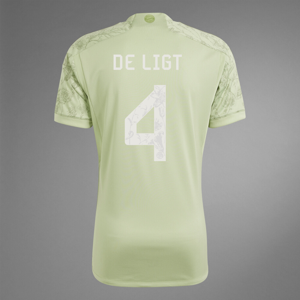 Bayern Munich Wiesn Matthijs de Ligt
#4 Oktoberfest Jersey 2023-2024