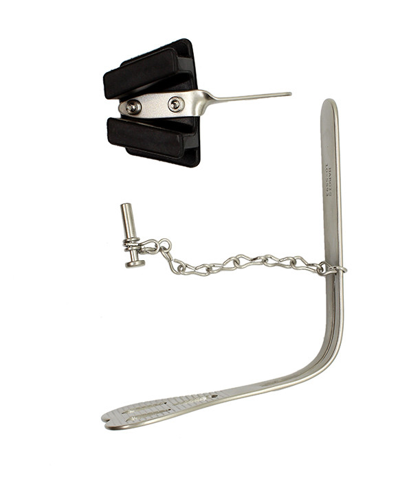 RETRACTOR HARGIS-CHILD, SELF RETAINING