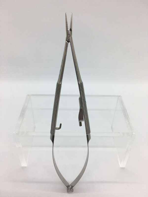 NEEDLE HOLDER MICRO SURGERY 6"-ST.RND.HDL W/CAT - DISCONTINUED