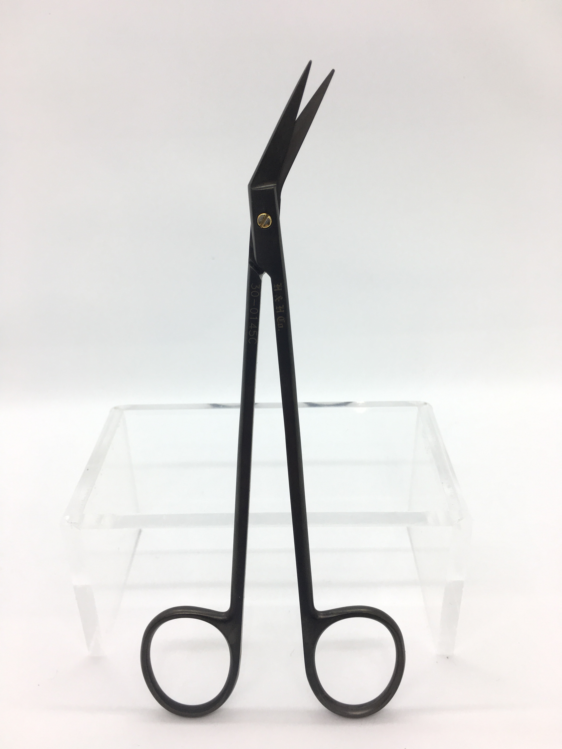 LOCKLIN SCISSOR-CERAMIC SERRATED - Discontinued