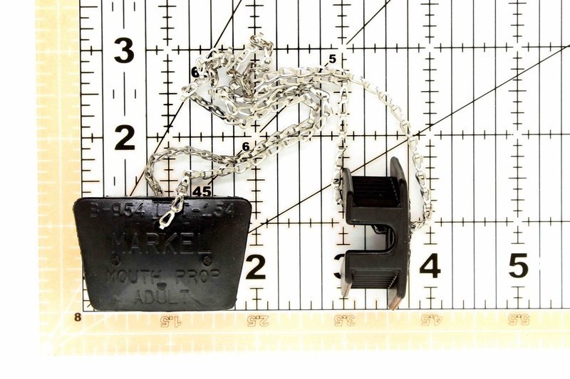MARKEL MOUTH PROP BITE BLOCK - CHILD/ADULT 10" CHAIN