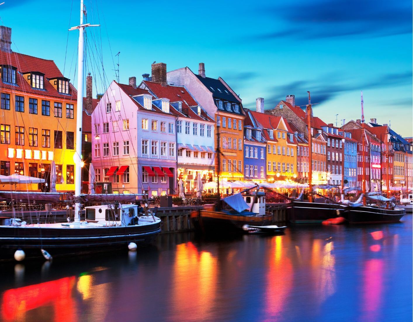 Christmas Special: Copenhagen Santa Lucia Kayak Parade