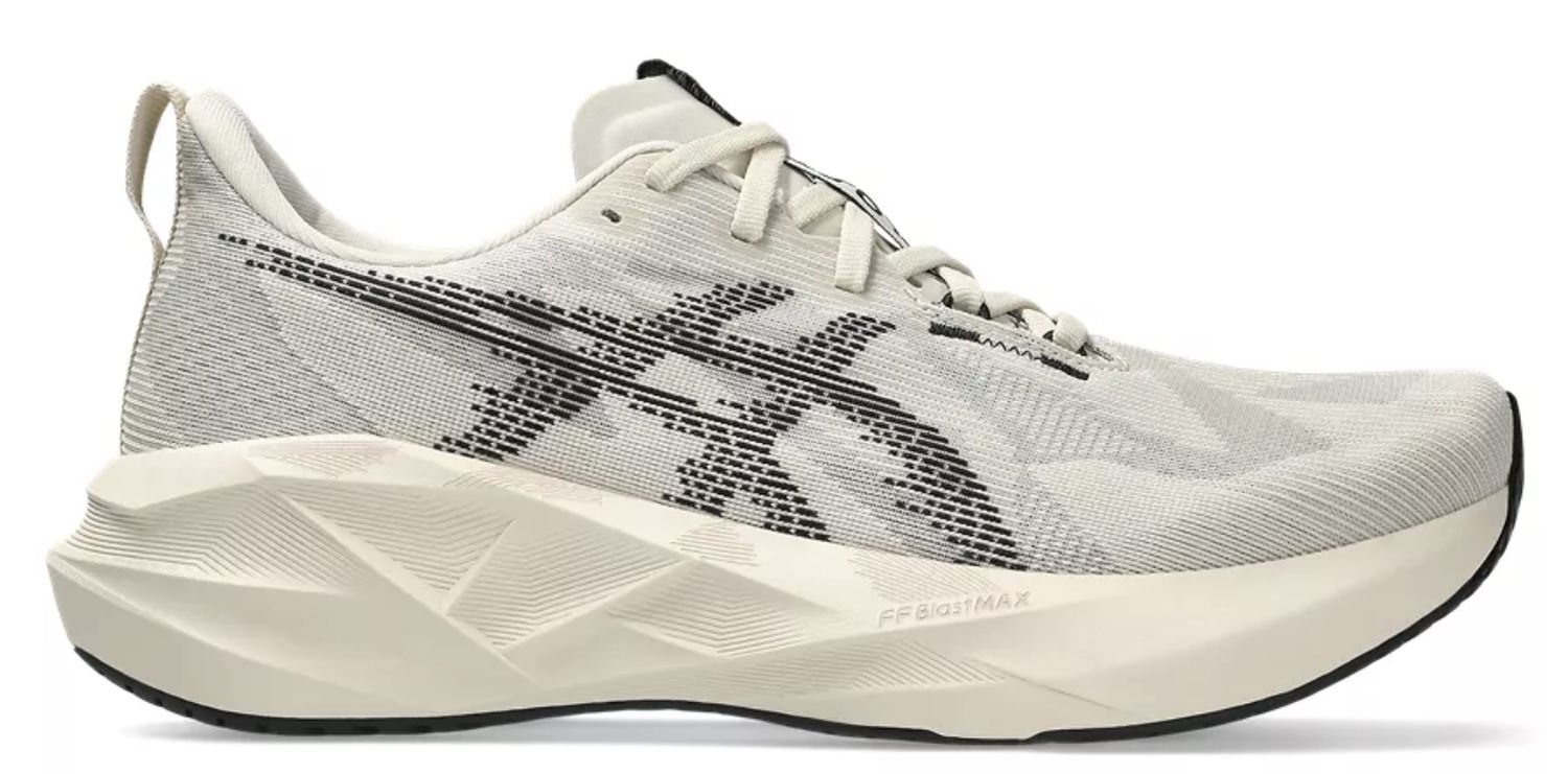 Novablast 5 Oatmeal/Black