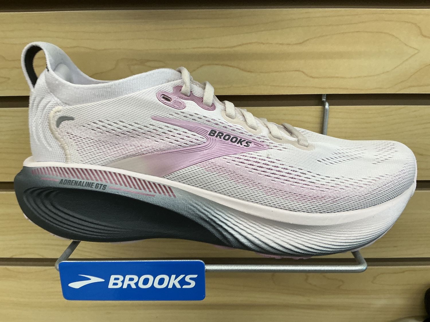 Adrenaline GTS 25 Mauve/Ebony/Pink, Gender: Women, Size: 6