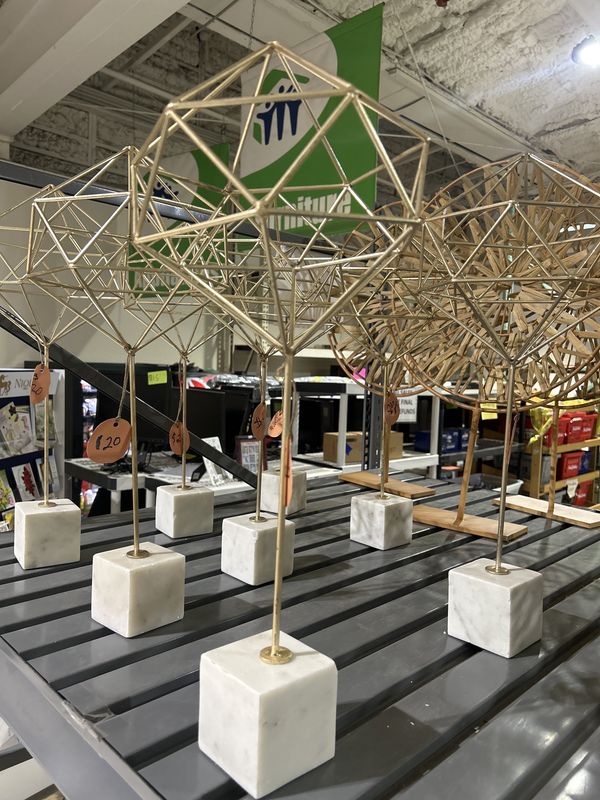 Marble base table topper