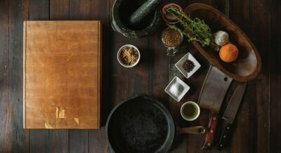 Ayurvedic Products: Teas, powders +