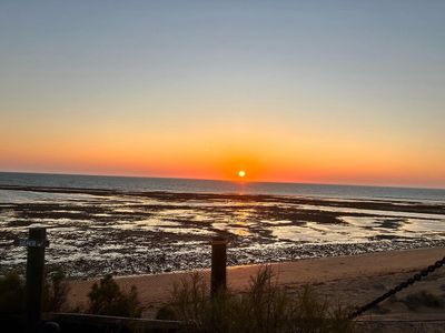 Goddess Restore Spa- 1/2 Day Package: Yoga &amp; Meditation Class, Full Body Massage, Facial, Steam Bath &amp; Lunch - ON SALE!