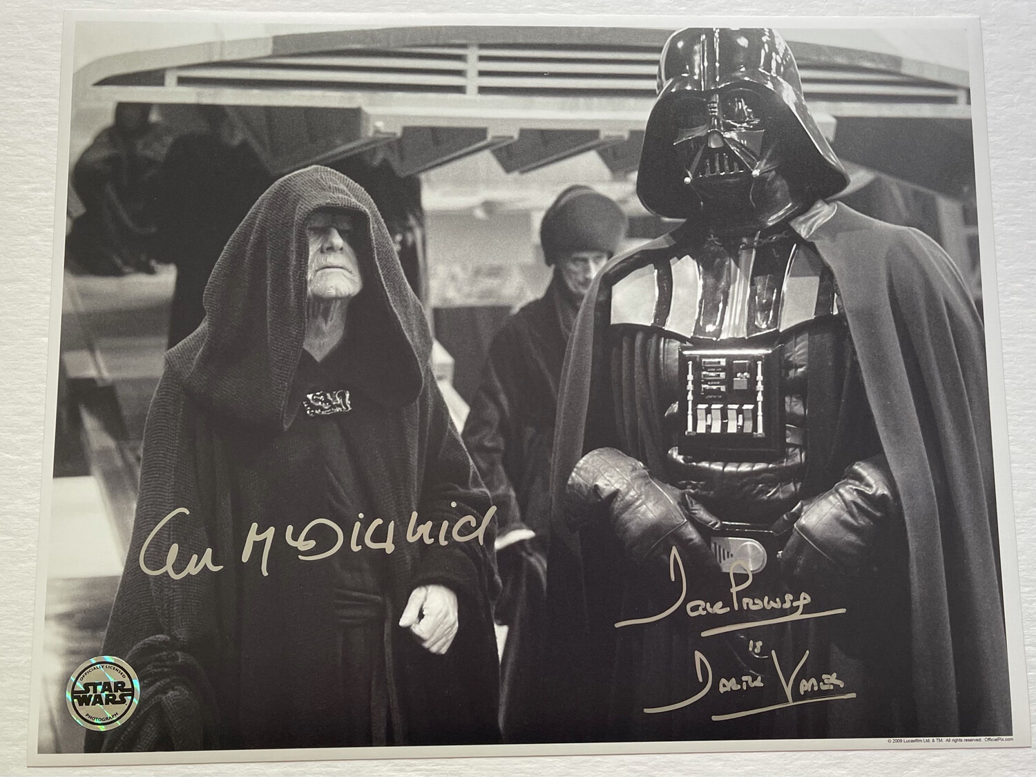 11X14 DARTH VADER PHOTO SIGNED BY DAVE PROWSE AND IAN MCDIARMID