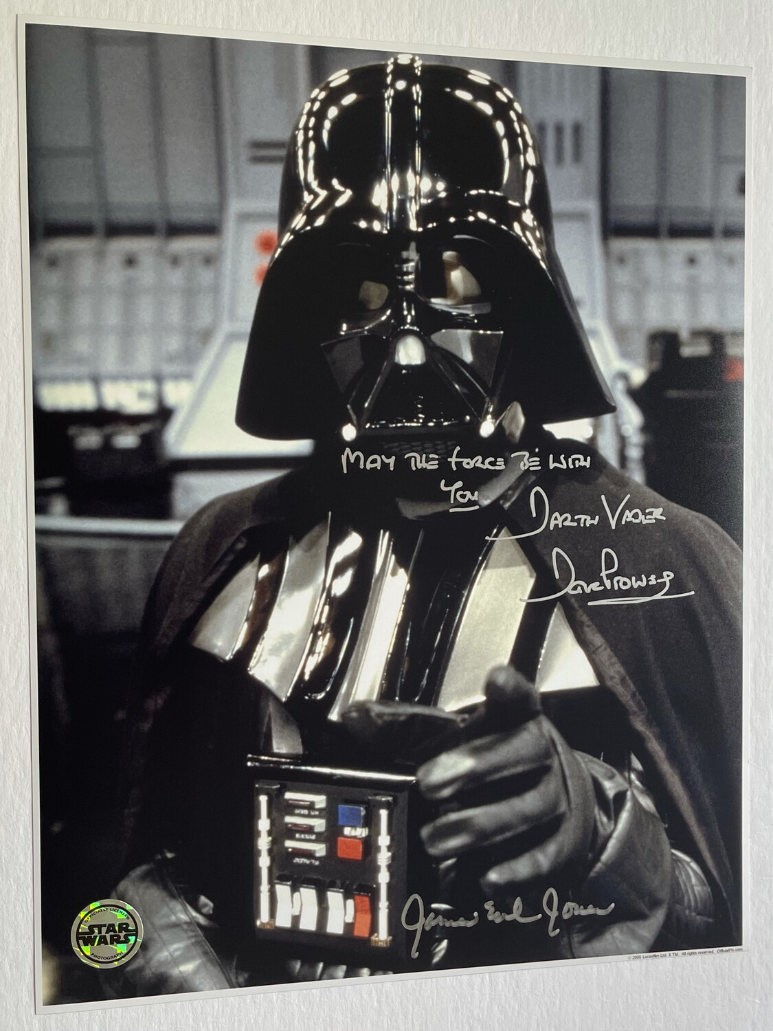 11X14 DARTH VADER PHOTO SIGNED BY DAVE PROWSE AND JAMES EARL JONES