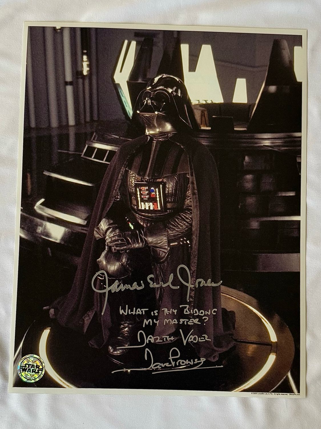 OFFICIAL PIX DARTH VADER 11x14 PHOTO SIGNED BY DAVE PROWSE AND JAMES EARL JONES