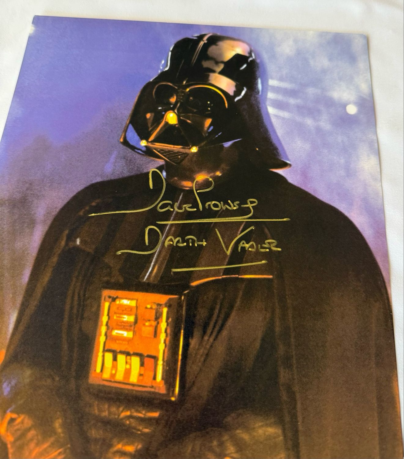 DARTH VADER 8X10 PHOTO SIGNED BY DAVE PROWSE