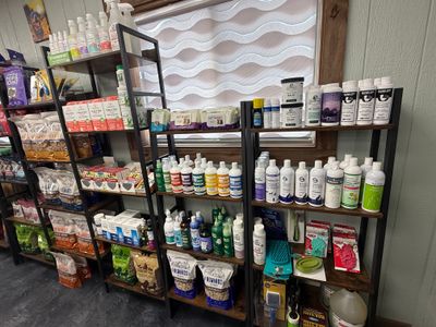PET GROOMING SUPPLIES