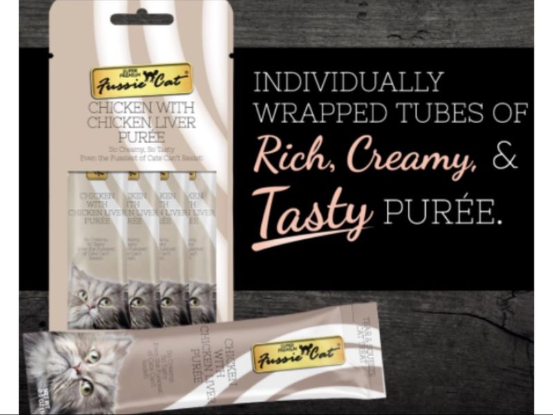 Fussie Cat Chicken with Chicken Liver Puree Lickable Cat Treats, 0.5-oz pouch, pack of 4