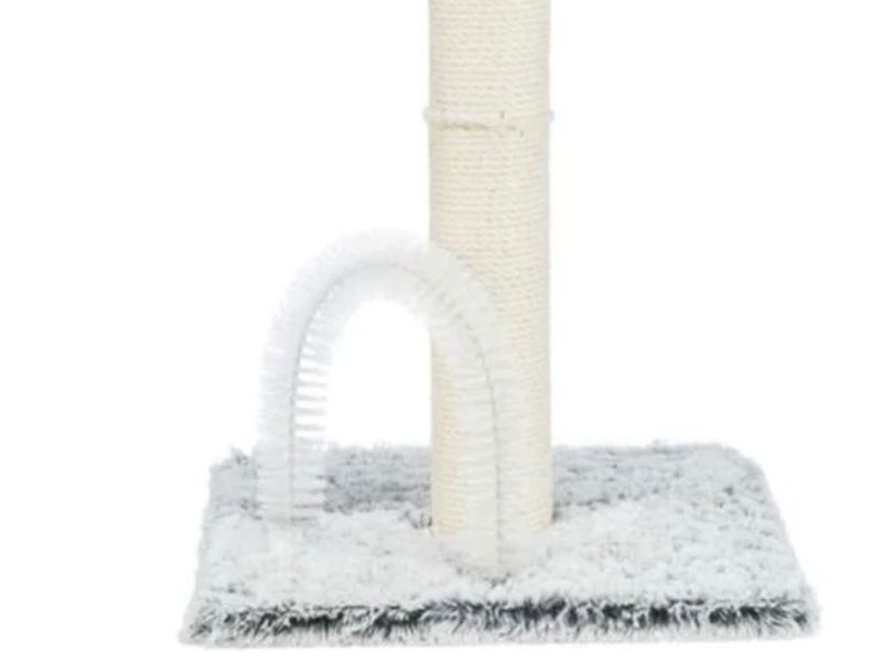 Trixie Pet Cat Lola Scratching Post