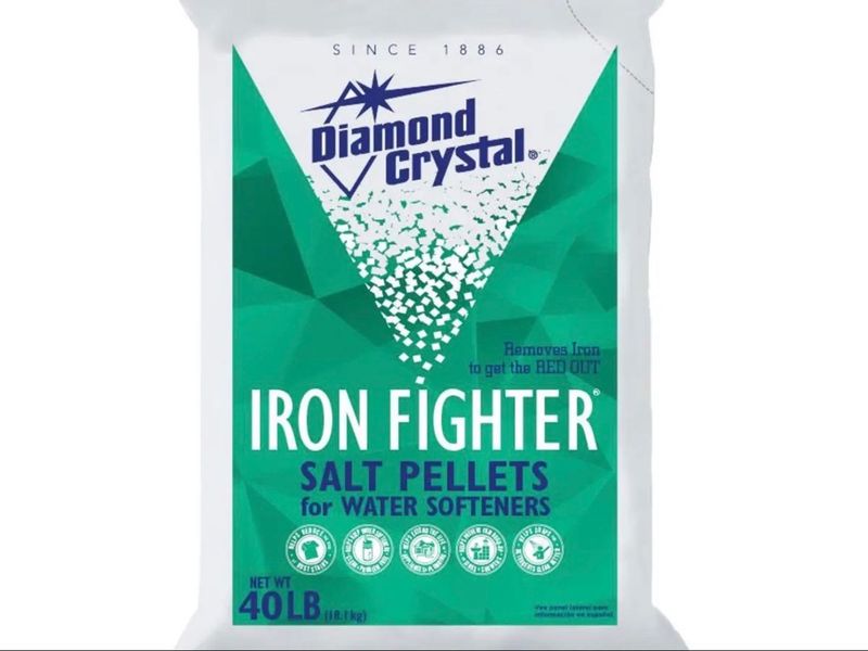 40# RED OUT IRON OUT SOFTNER PELLETS- Green Bag