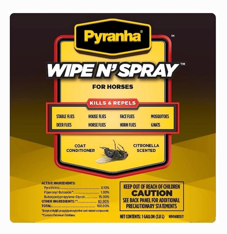 Pyranha Wipe N Spray-Gallon