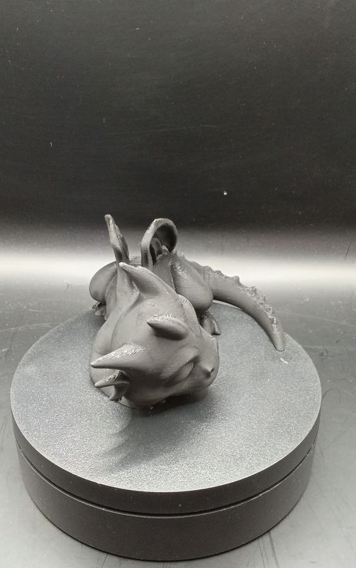 Baby Drache  Figur schlafend