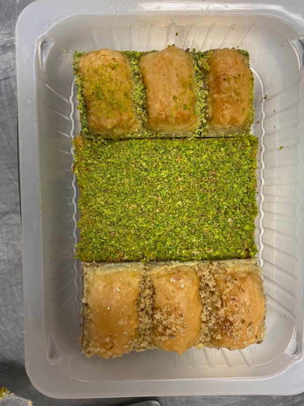 MODA Baklava & Kadaifi Assortment 12oz
